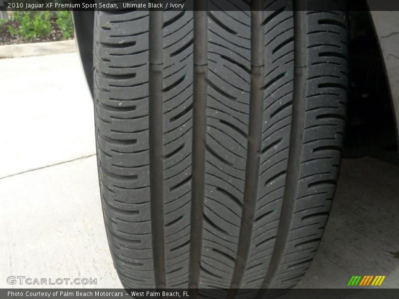 Ultimate Black / Ivory 2010 Jaguar XF Premium Sport Sedan