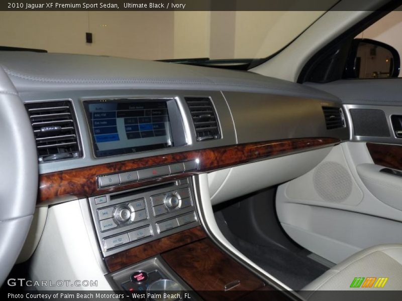 Ultimate Black / Ivory 2010 Jaguar XF Premium Sport Sedan