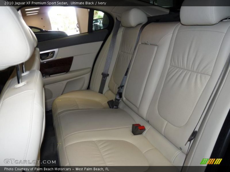 Ultimate Black / Ivory 2010 Jaguar XF Premium Sport Sedan