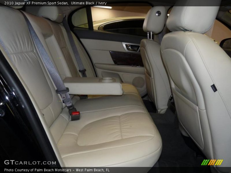 Ultimate Black / Ivory 2010 Jaguar XF Premium Sport Sedan