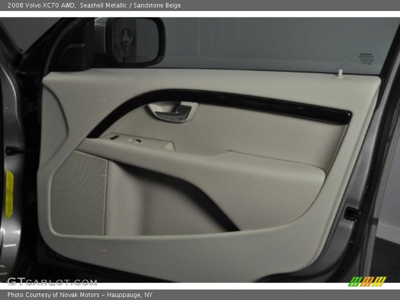 Seashell Metallic / Sandstone Beige 2008 Volvo XC70 AWD