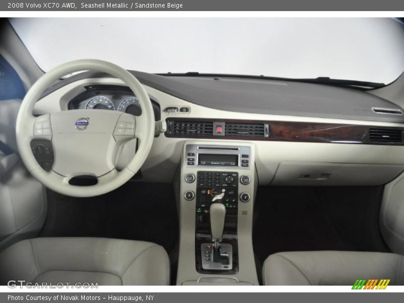 Seashell Metallic / Sandstone Beige 2008 Volvo XC70 AWD