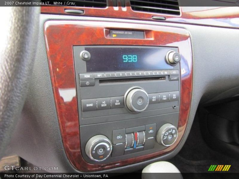 White / Gray 2007 Chevrolet Impala LT