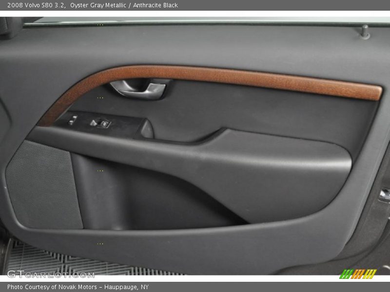 Oyster Gray Metallic / Anthracite Black 2008 Volvo S80 3.2