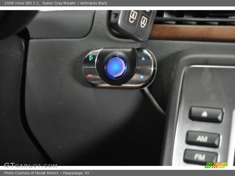 Oyster Gray Metallic / Anthracite Black 2008 Volvo S80 3.2