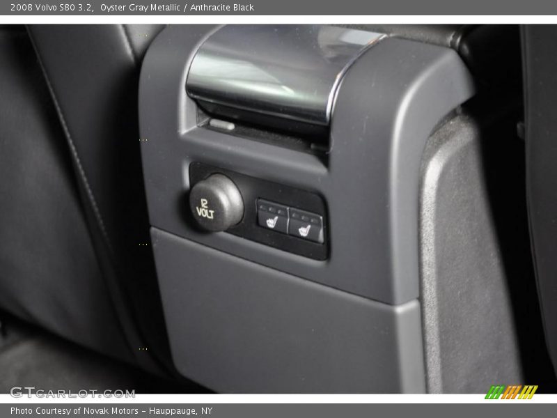 Oyster Gray Metallic / Anthracite Black 2008 Volvo S80 3.2