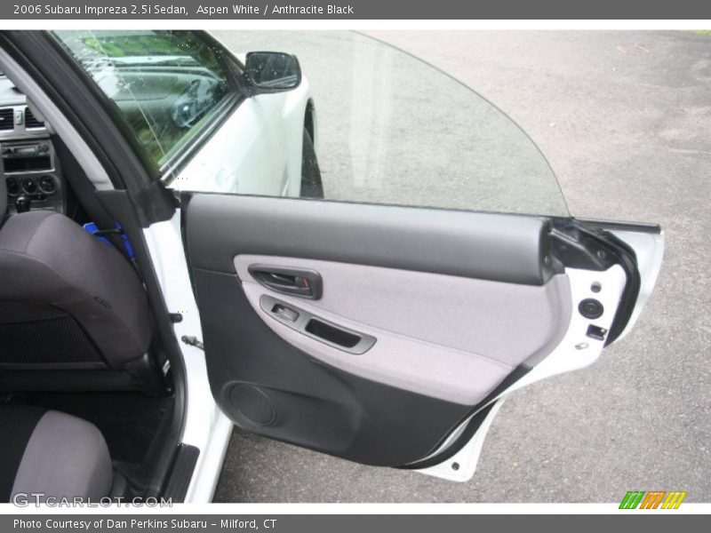 Aspen White / Anthracite Black 2006 Subaru Impreza 2.5i Sedan