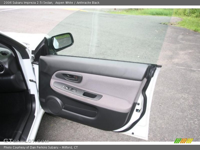 Aspen White / Anthracite Black 2006 Subaru Impreza 2.5i Sedan