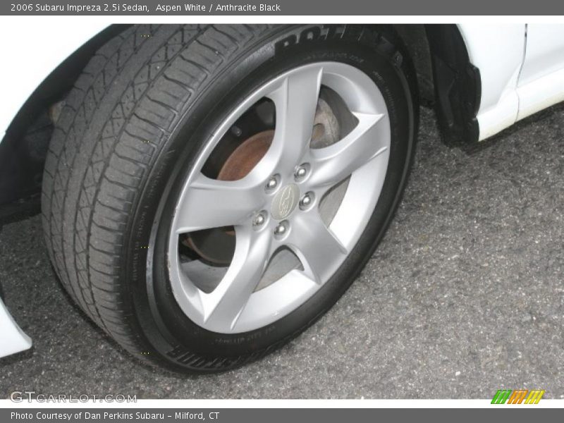 Aspen White / Anthracite Black 2006 Subaru Impreza 2.5i Sedan