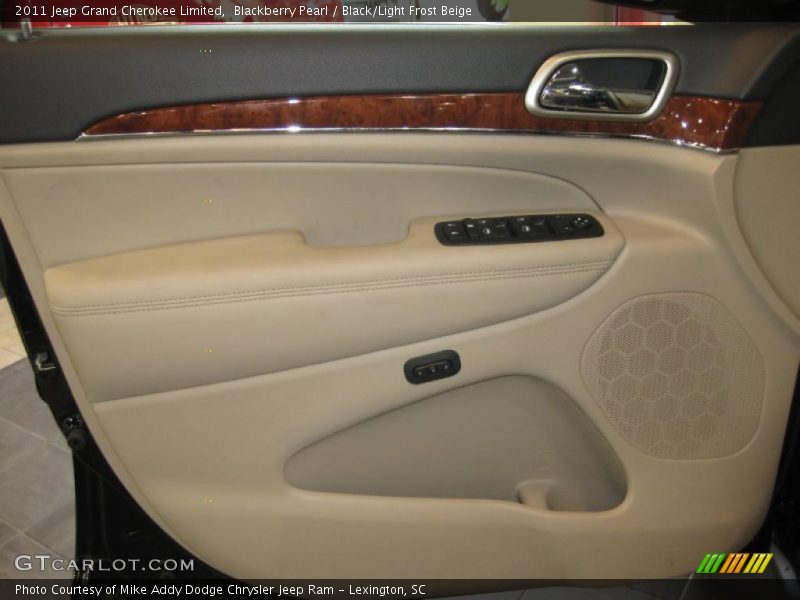 Blackberry Pearl / Black/Light Frost Beige 2011 Jeep Grand Cherokee Limited