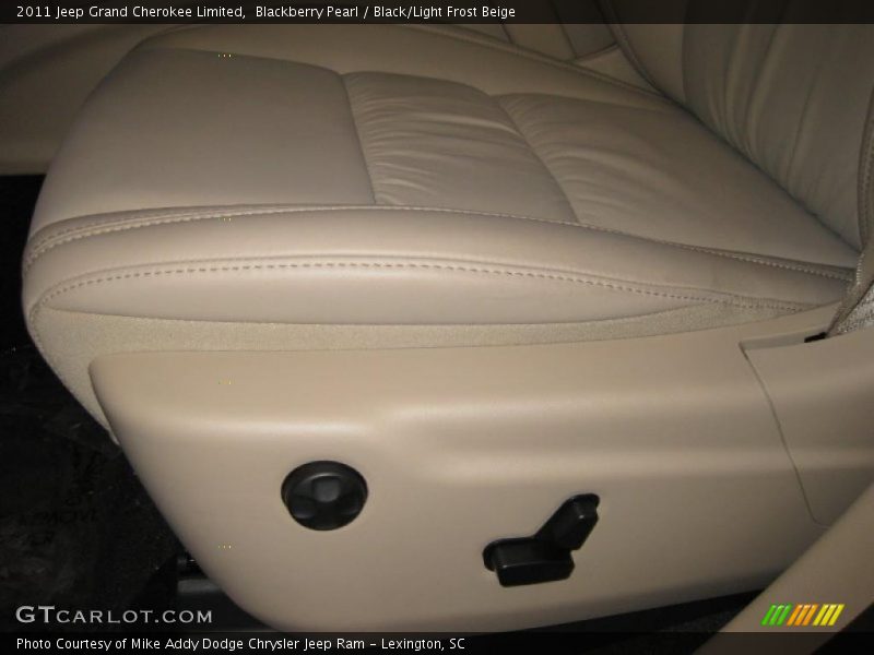 Blackberry Pearl / Black/Light Frost Beige 2011 Jeep Grand Cherokee Limited