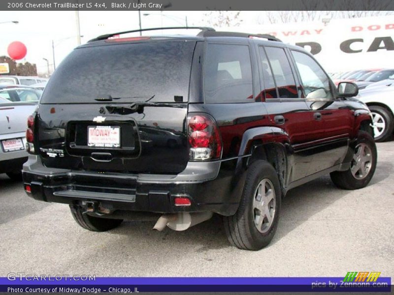 Black / Light Gray 2006 Chevrolet TrailBlazer LS 4x4