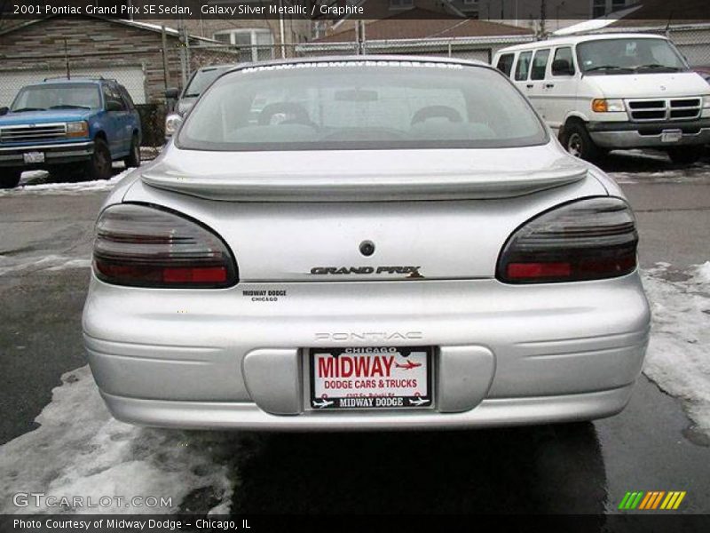Galaxy Silver Metallic / Graphite 2001 Pontiac Grand Prix SE Sedan