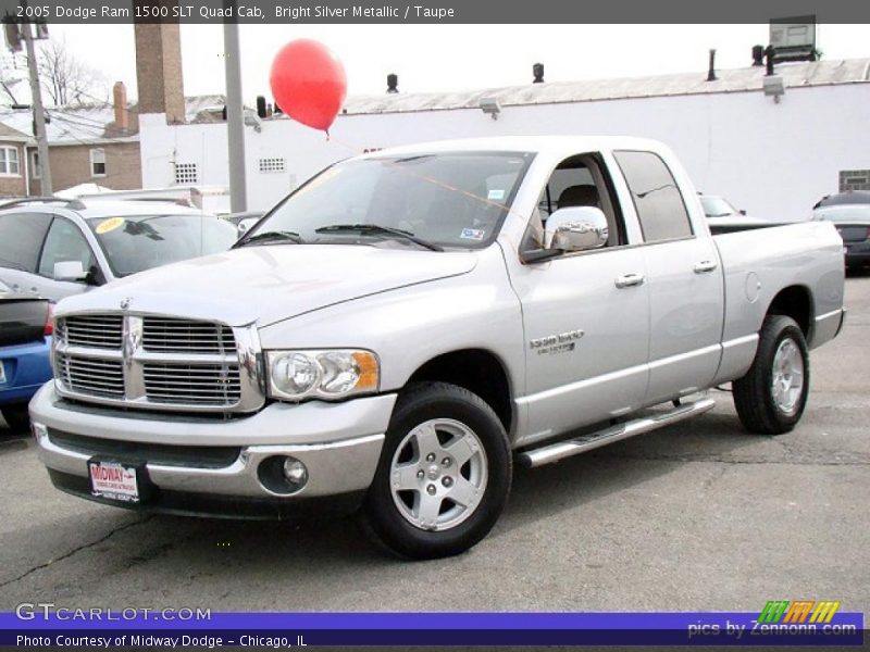 Bright Silver Metallic / Taupe 2005 Dodge Ram 1500 SLT Quad Cab