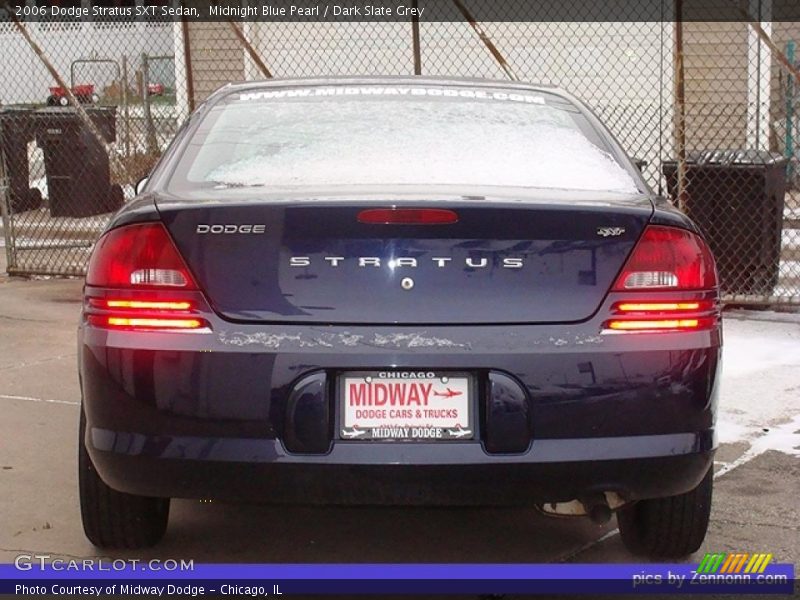 Midnight Blue Pearl / Dark Slate Grey 2006 Dodge Stratus SXT Sedan