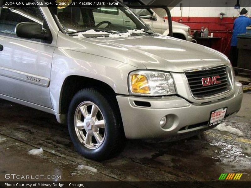 Liquid Silver Metallic / Dark Pewter 2004 GMC Envoy SLE 4x4