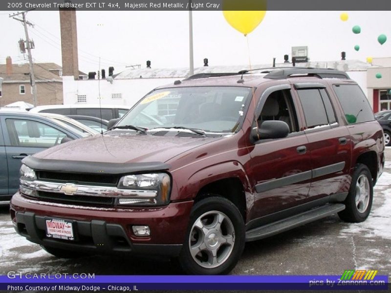 Majestic Red Metallic / Light Gray 2005 Chevrolet TrailBlazer EXT LT 4x4