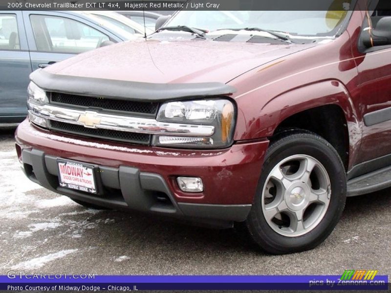 Majestic Red Metallic / Light Gray 2005 Chevrolet TrailBlazer EXT LT 4x4
