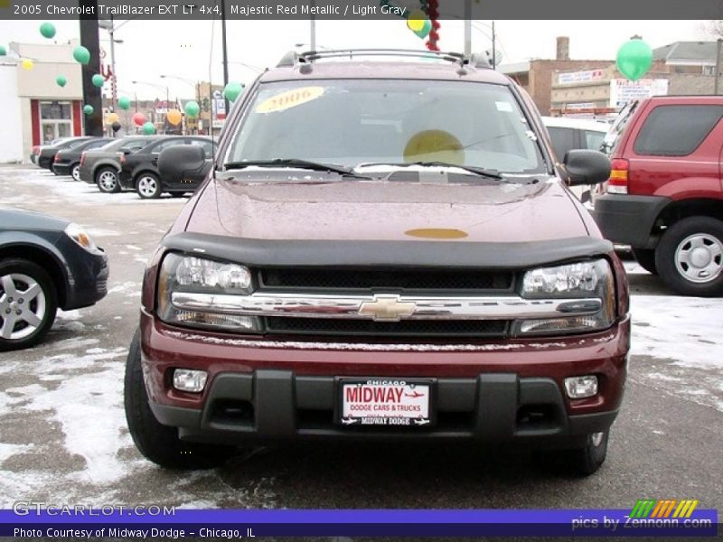 Majestic Red Metallic / Light Gray 2005 Chevrolet TrailBlazer EXT LT 4x4