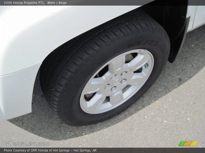 White / Beige 2006 Honda Ridgeline RTL