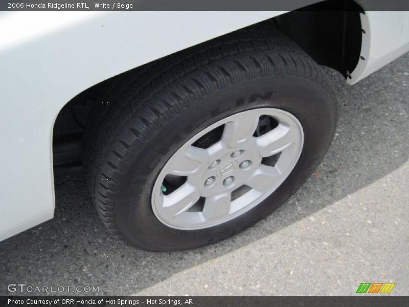 White / Beige 2006 Honda Ridgeline RTL
