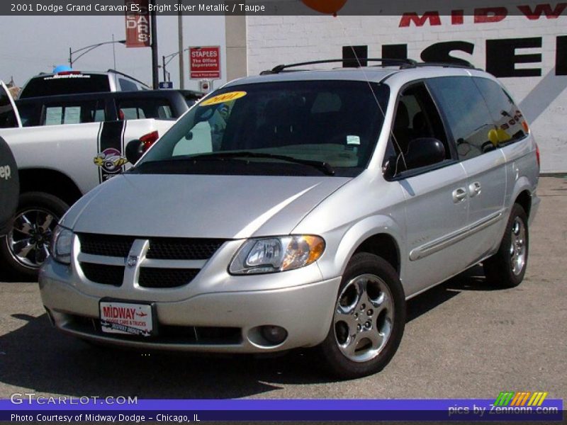 Bright Silver Metallic / Taupe 2001 Dodge Grand Caravan ES