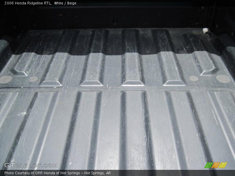 White / Beige 2006 Honda Ridgeline RTL