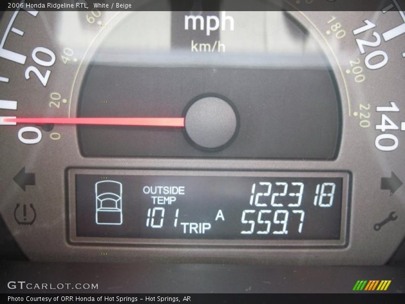 White / Beige 2006 Honda Ridgeline RTL