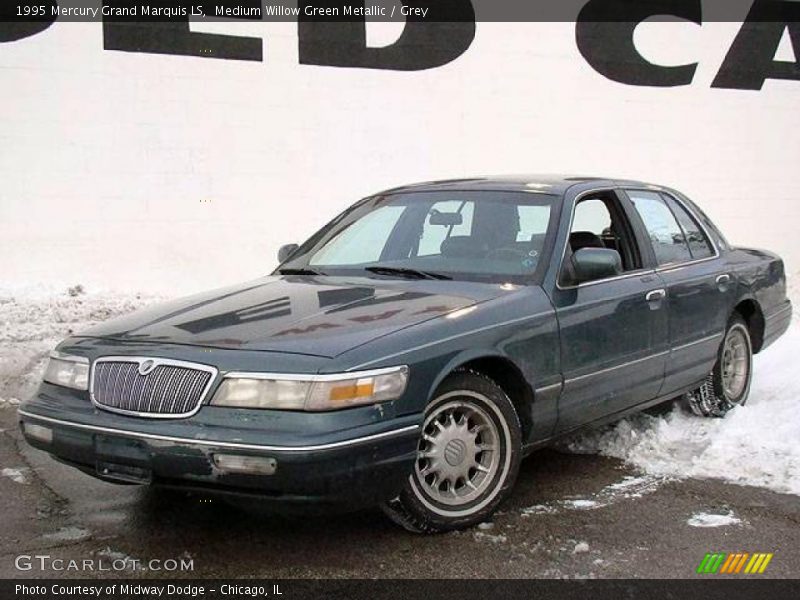 Medium Willow Green Metallic / Grey 1995 Mercury Grand Marquis LS
