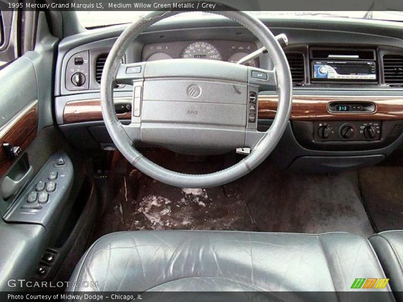 Medium Willow Green Metallic / Grey 1995 Mercury Grand Marquis LS