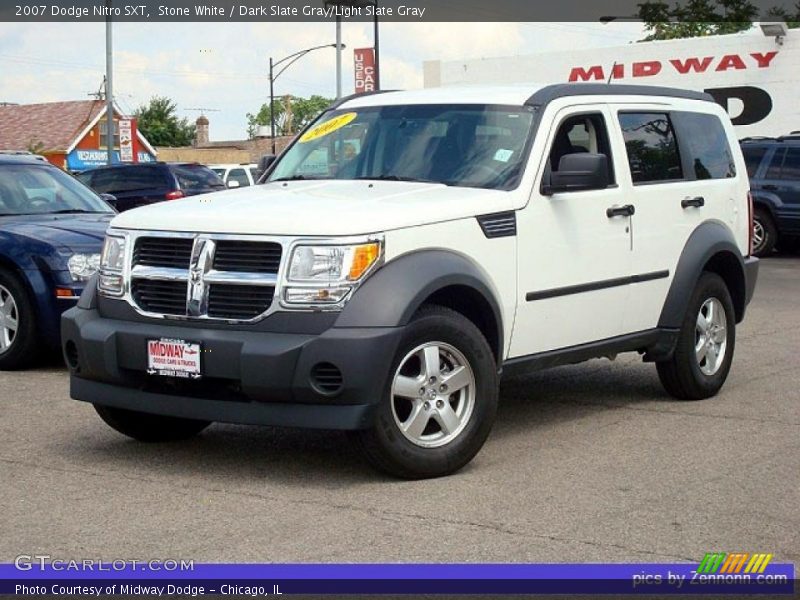 Stone White / Dark Slate Gray/Light Slate Gray 2007 Dodge Nitro SXT