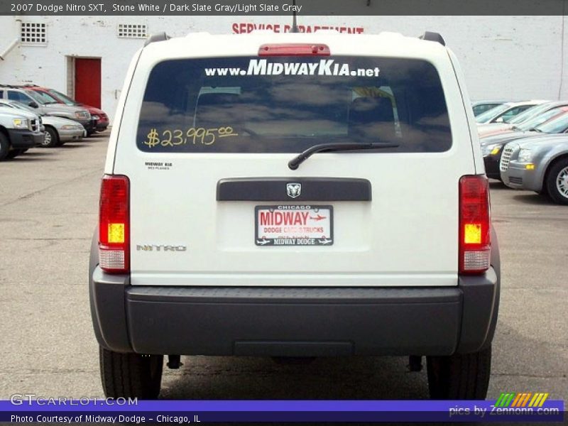Stone White / Dark Slate Gray/Light Slate Gray 2007 Dodge Nitro SXT