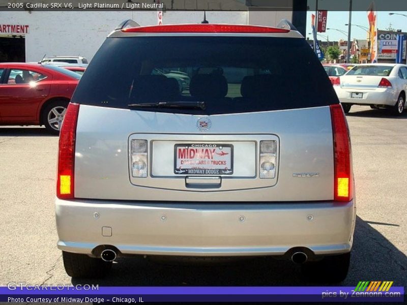 Light Platinum / Light Neutral 2005 Cadillac SRX V6