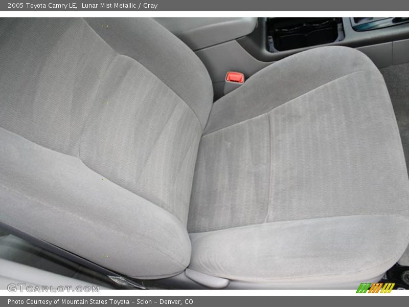 Lunar Mist Metallic / Gray 2005 Toyota Camry LE