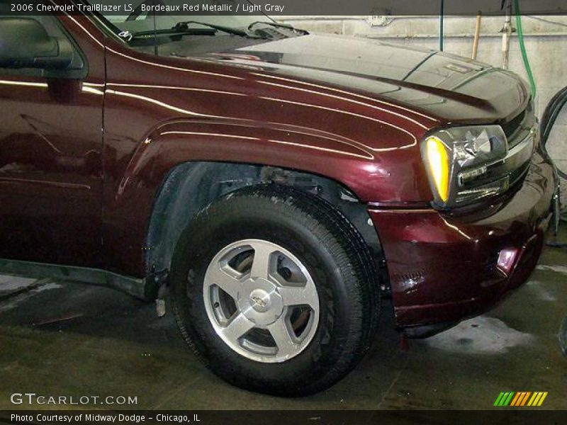 Bordeaux Red Metallic / Light Gray 2006 Chevrolet TrailBlazer LS