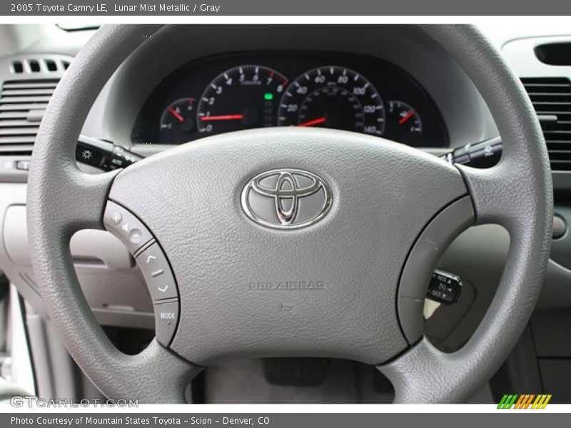 Lunar Mist Metallic / Gray 2005 Toyota Camry LE