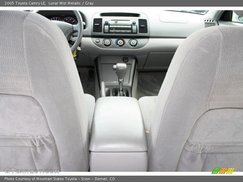 Lunar Mist Metallic / Gray 2005 Toyota Camry LE