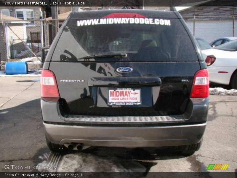 Black / Pebble Beige 2007 Ford Freestyle SEL