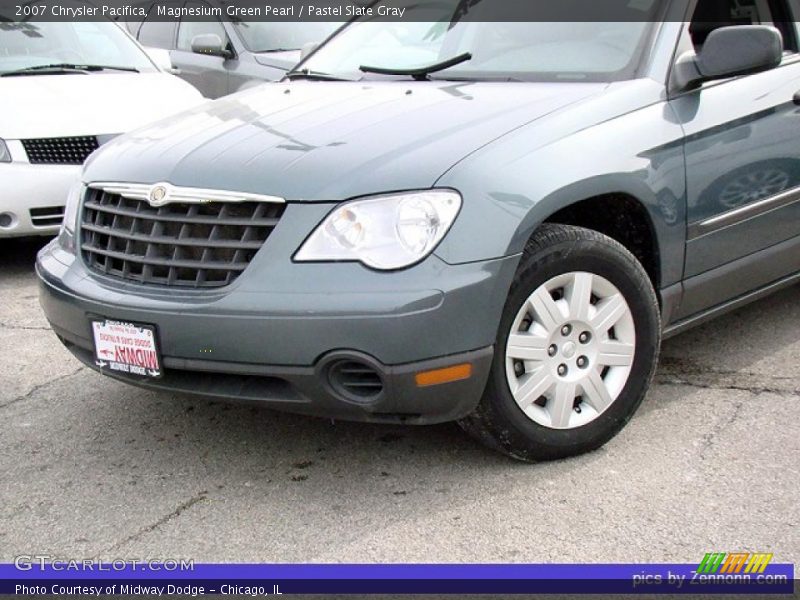 Magnesium Green Pearl / Pastel Slate Gray 2007 Chrysler Pacifica