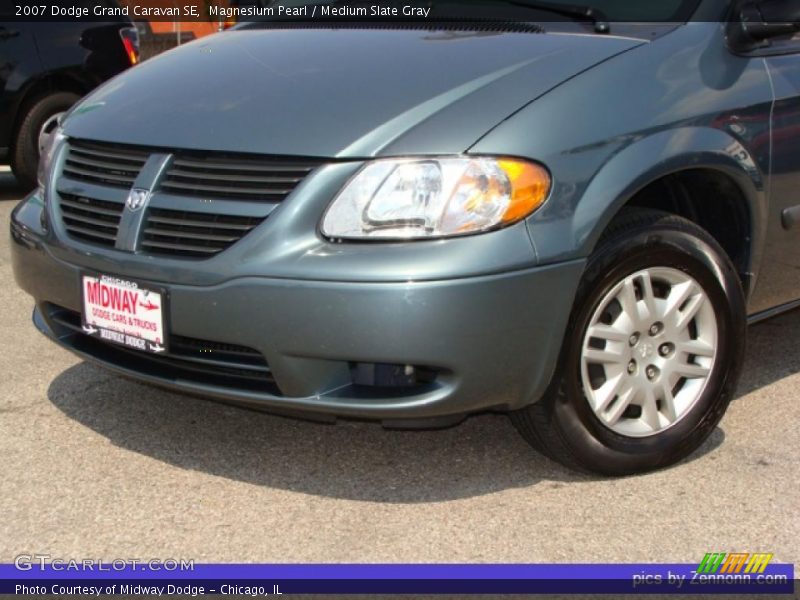 Magnesium Pearl / Medium Slate Gray 2007 Dodge Grand Caravan SE