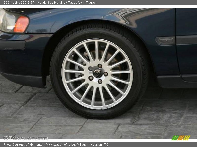 Nautic Blue Metallic / Taupe/Light Taupe 2004 Volvo S60 2.5T