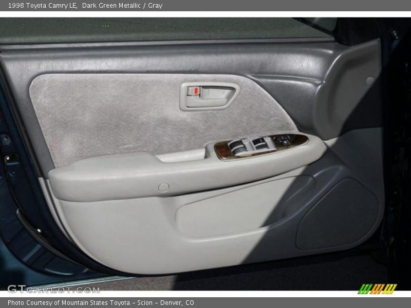 Dark Green Metallic / Gray 1998 Toyota Camry LE