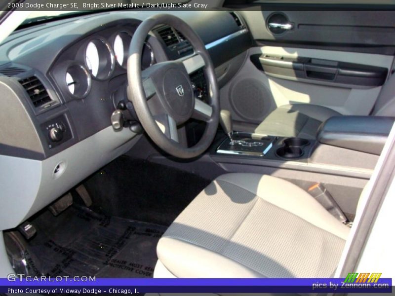Bright Silver Metallic / Dark/Light Slate Gray 2008 Dodge Charger SE