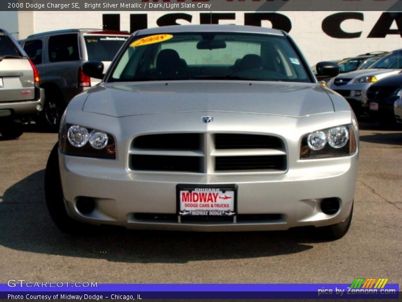 Bright Silver Metallic / Dark/Light Slate Gray 2008 Dodge Charger SE