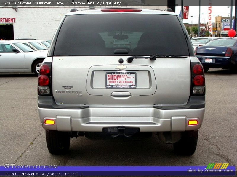 Silverstone Metallic / Light Gray 2005 Chevrolet TrailBlazer LS 4x4