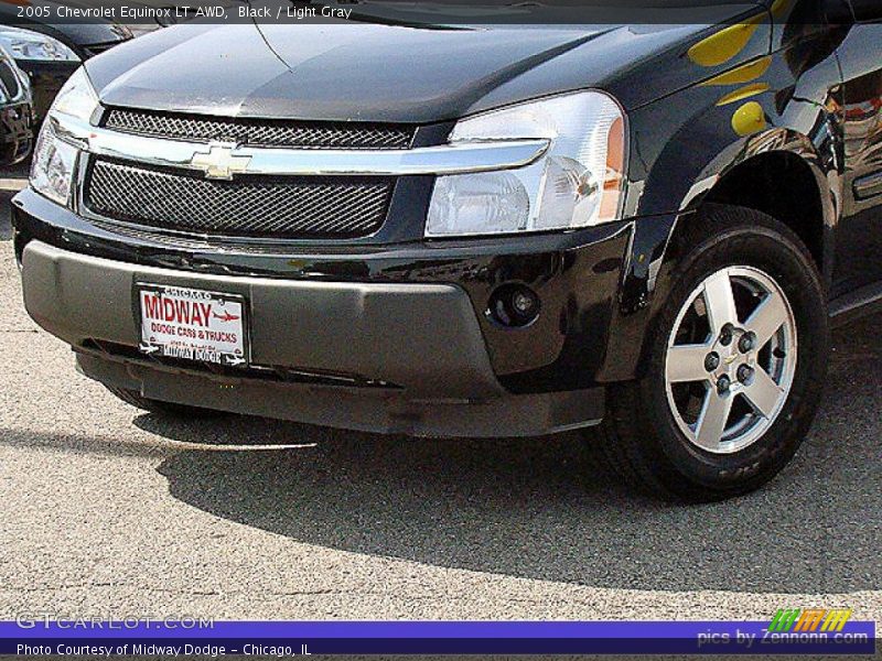Black / Light Gray 2005 Chevrolet Equinox LT AWD