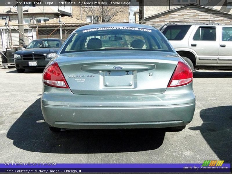 Light Tundra Metallic / Medium/Dark Pebble Beige 2006 Ford Taurus SEL