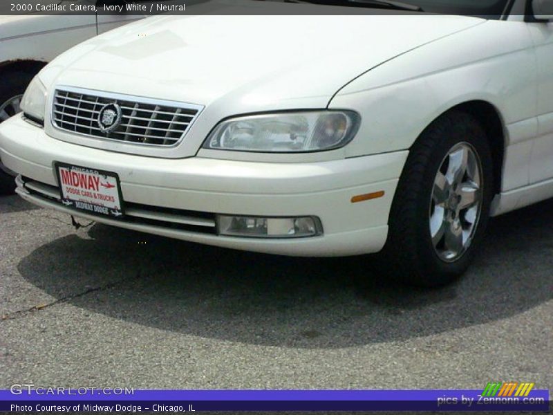 Ivory White / Neutral 2000 Cadillac Catera
