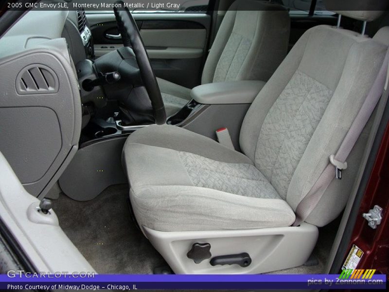 Monterey Maroon Metallic / Light Gray 2005 GMC Envoy SLE