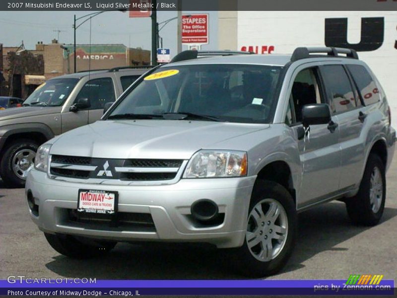 Liquid Silver Metallic / Black 2007 Mitsubishi Endeavor LS